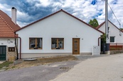 Prodej RD 4+KK na pozemku 316m2, cena cena v RK, nabízí 