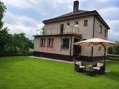 Dvougenerační rodinný dům se dvěma byty 3+1, cena 6190000 CZK / objekt, nabízí 