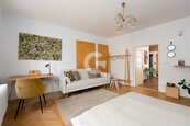 Prodej domu 200 m2, Zlín: Velkorysé rodinné bydlení + zavedené výnosné apartmány (Airbnb), cena 15000000 CZK / objekt, nabízí 